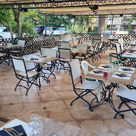 Logis Hotel Restaurant Les Cedres Joyeuse Bagian luar foto